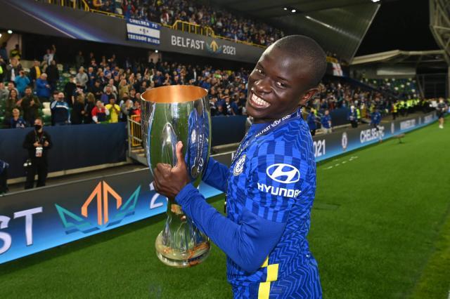 Kante-trophy-scaled.jpg